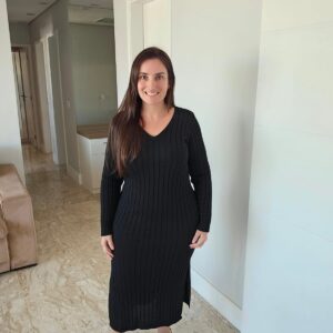 VESTIDO DE TRICÔ CANELADO